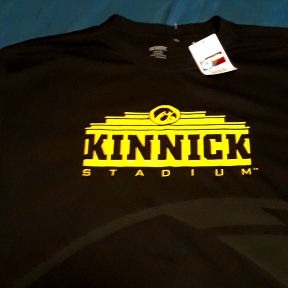 Iowa Hawkeye football t-shirt
